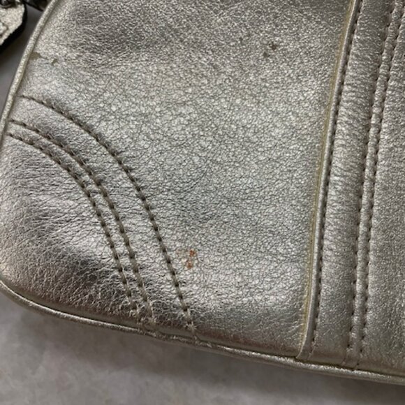 Coach Vintage Metallic Gold Leather White Star Wristlet with Strap - Picture 6 of 7